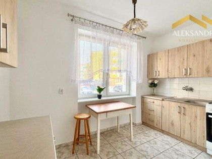 PARTER  |  Wygodne 2 pokoje  |  Piwnica 11 m²