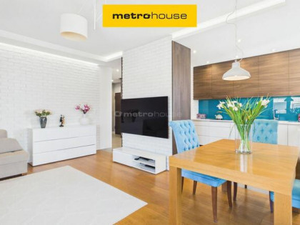 Rodzinne 72 m2, 3 pokoje, za oknem duża przestrzeń