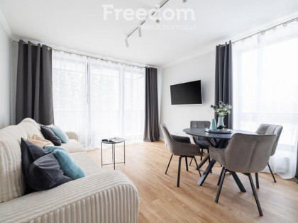 Budynek 2023r. hala garażowa, 13 min do molo