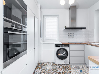 1,5 km od Krakowa -skrajny segment, stan idealny