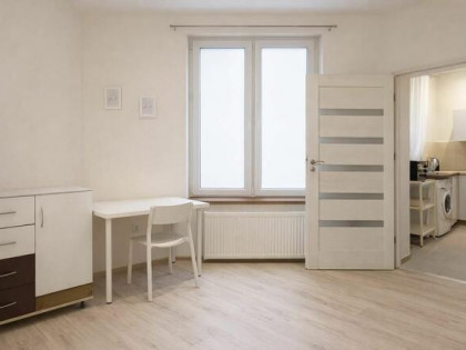 Mieszkanie 1 pokój , 38,42m2, parter , kamienica