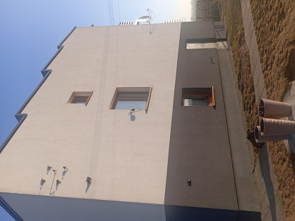 Sprzedam duży dom położony w Lubieniu