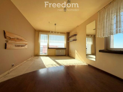 Mieszkanie 4-pokojowe, wieżowiec– Piła, ul. Ludowa