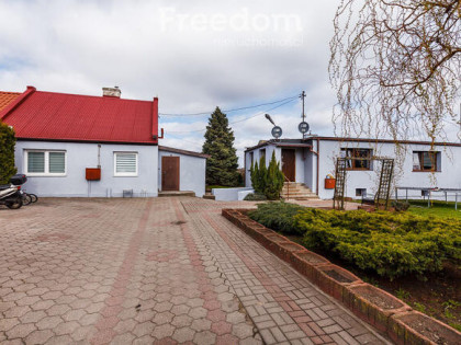 Dwa domy w cenie jednego dla rodziny i pod wynajem