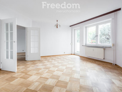 3 pokojowe mieszkanie z balkonem