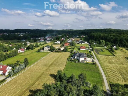 Działka 11,49 ar z WZ, mediami ul. Rodziny Kąkolów