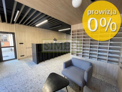 Dostep24h,recepcja,ochrona,poczekalnia,wys 4m .