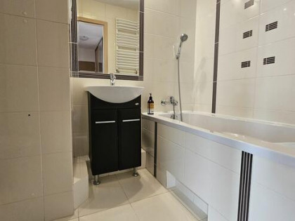 Płock, Wielka Płyta, 38 mkw, I piętro, do zamieszkania.