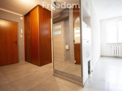 Niepodległości, Słupsk M4 z piwnicą i loggią