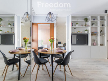 Nowoczesne studio niedaleko metra, górny Mokotów