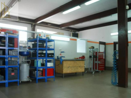 Lokal Warszawa Włochy, Okęcie ul. Krakowska al.