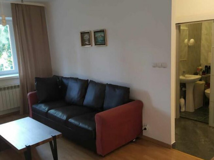 Warszawa Śródmieście-Nowolipki,2 pokoje,42 m, metro 4-5 min.