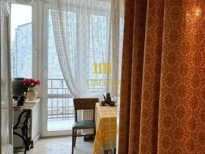 1 pok. z balkonem, kamienica, Kazimierzowska