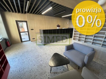 Dostep24h,recepcja,ochrona,poczekalnia,wys 3m .