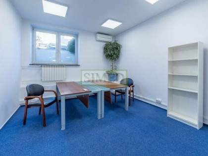 Niski parter, parking, dostęp24h ,ochrona. cisza