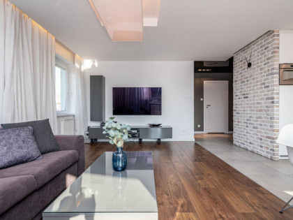 Mieszkanie 2-pokojowe z balkonem!