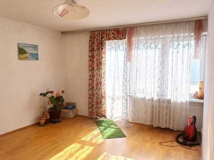 3-pokoje z dużym garażem w cenie ul. Hoża