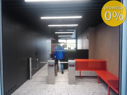 Dostep24h,recepcja,ochrona,parking,widne,wys.3m