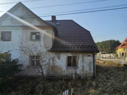 Dom bliźniak z dużą działką 921 m2