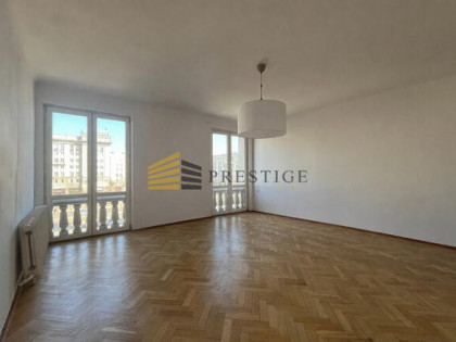 Plac Konstytucji,  Lokal 90m2, 4 pokoje