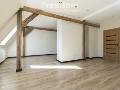 Przestronny apartament w centrum Nysy