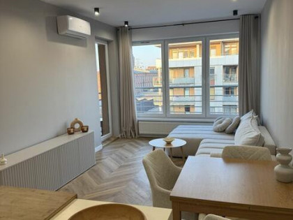 Nowoczesne 2 pokojowe mieszkanie z klimatyzacją