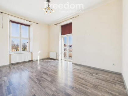 Przestronne mieszkanie w centrum