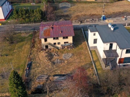 Budynek typu kostka do remontu