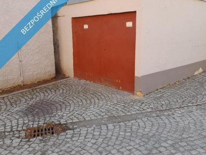 Garaż centrum Świdnicy | 3 min do Rynku | Prąd | Teren zamknięty