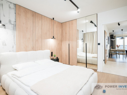 High standard, modern construction.