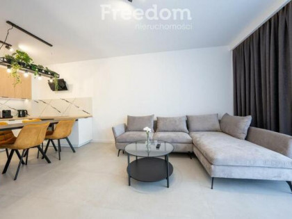 Klifowa Rewal 2 pok.42 m2, miejsce post. w garażu.