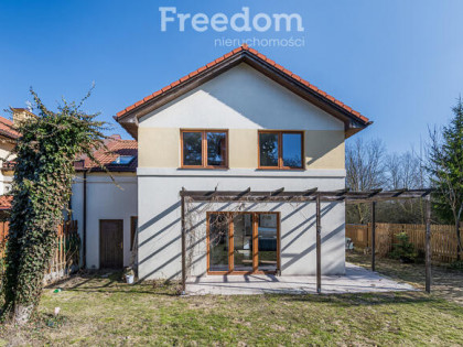 Przestronny dom 167 m z ogrodem blisko Warszawy