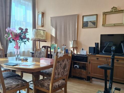 Sprzedam duże 3 pokojowe mieszkanie w centrum Drezdenka