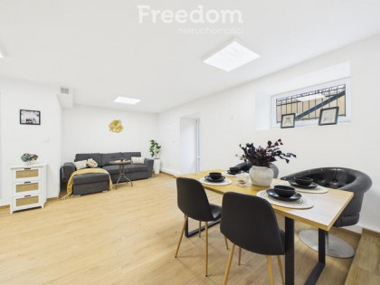 Przestronny lokal na ul. Warszawskiej