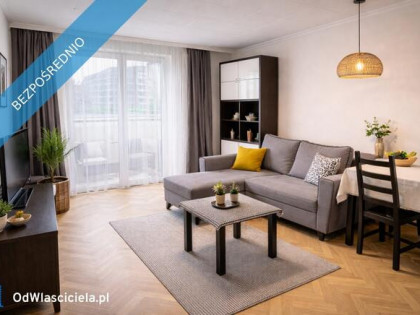 Kraków, Langiewicza/Aleja 29 Listopada  2 pokoje  42 m² po generalnym odswiezeniu, balkon, śródmieśc