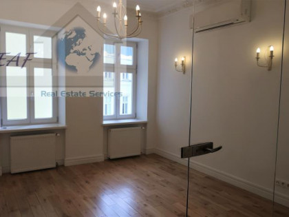 Lokal Warszawa Śródmieście, Śródmieście Płd ul. Trzech Krzyży Pl.