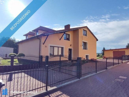 Dom jednorodzinny z ogrodem