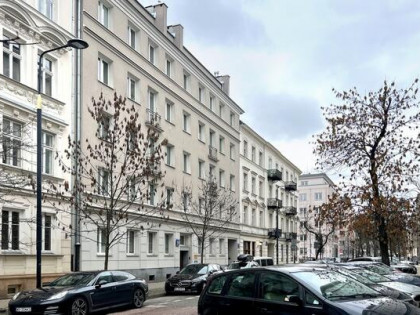 ŚRÓDMIEŚCIE KAMIENICA Z 1926R. UL. HOŻA 59 WINDA !!