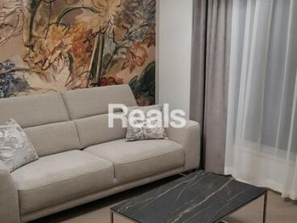 Z garażem i komórką