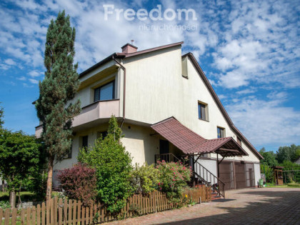 Sprzedam dom i halę Radom ul. Malenicka