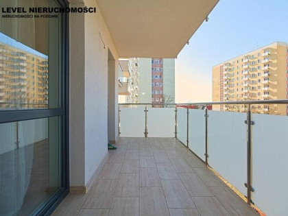 EL Tower, trzy pokoje