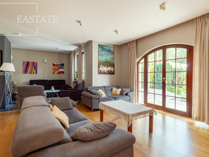 Dom Warszawa Wawer, Radość ul. Drwali