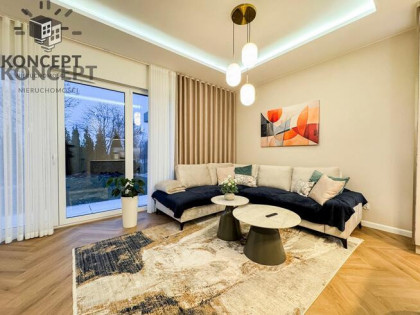 Nowoczesny szeregowiec z dużym ogrodem