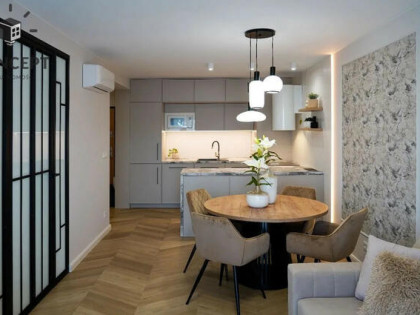 Eleganckie 2 pok. | Balkon | Garaż | AC | Centrum