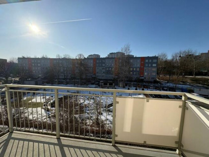 Dwustronne M3 z dużym balkonem ,spokojna okolica, Raków,