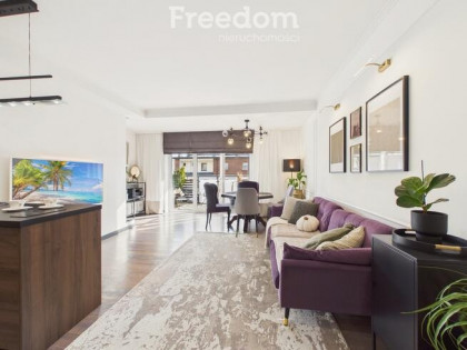 Stylowe mieszkanie dwupoziomowe z balkonami!