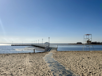 Stepnica-blisko plaży-3 wejścia-garaż-ogród