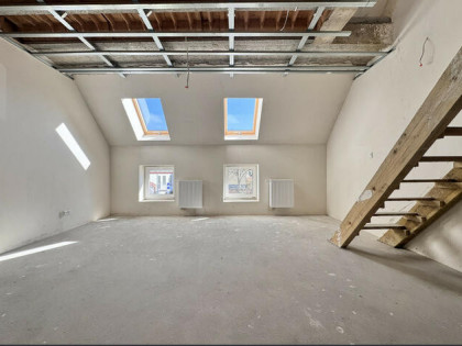 Zamieszkaj w dworku/Piękne 2pok.mieszk.w folwarcznej zabudowie