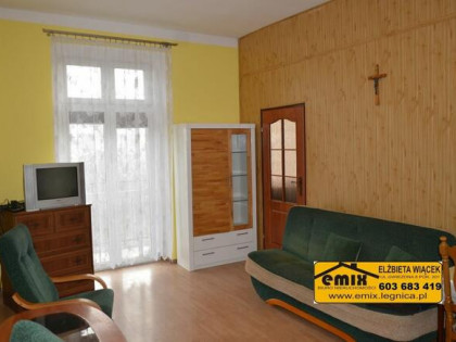 Do wynajęcia 2 pokoje z balkonem, miejsce parkingowe