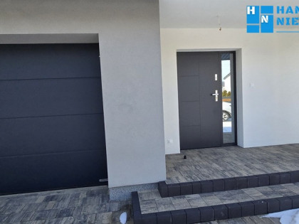 Przestronny i funkcjonalny dom pow. 164m², 5 pokoi